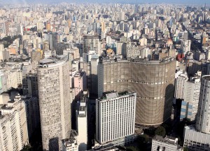 Conheça São Paulo pelos trilhos