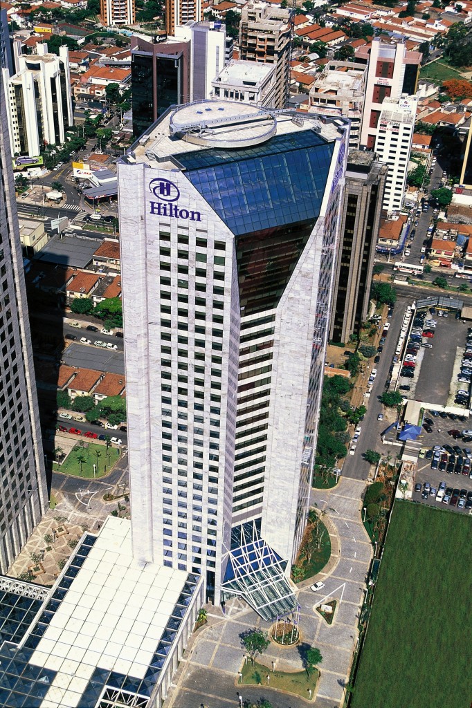 Fachada do Hilton São Paulo Morumbi - (Fotos: Divulgação)