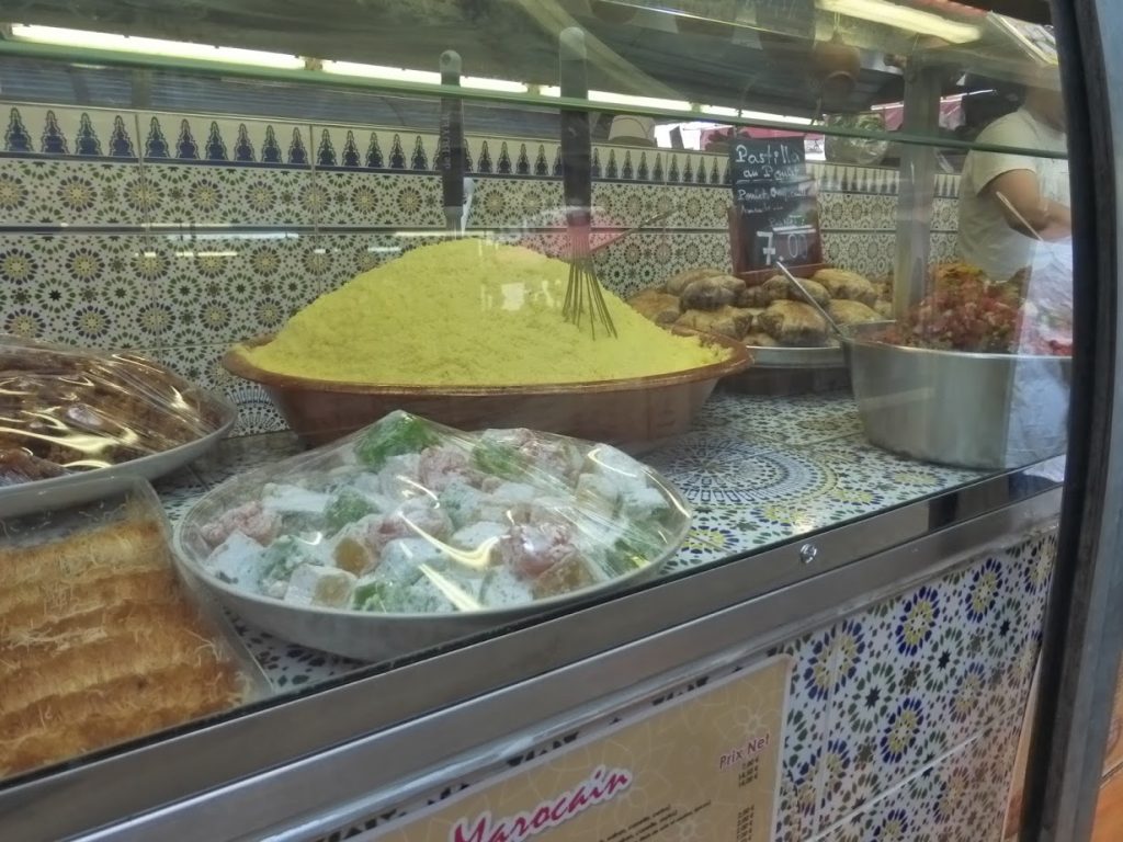 Vitrine de restaurante marroquino