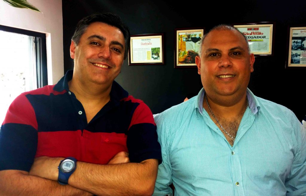 Alexandre Zachello e Ivo Gonçalves, proprietários do restaurante
