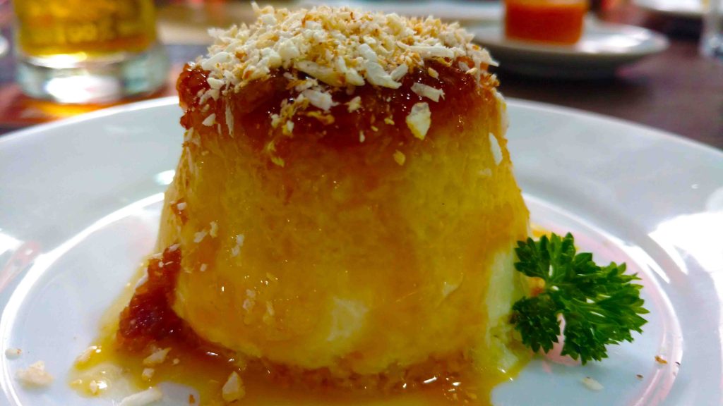 O delicioso pudim de tapioca. Vale cada colherada. Eu provei om Cointreau. Aprovado!!