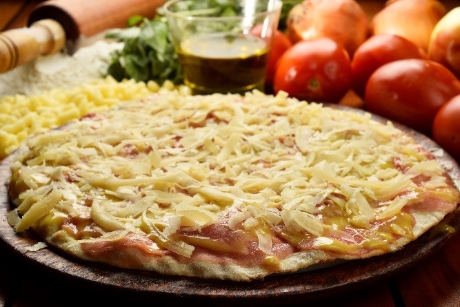 Uma das pizzas da famosa casa paulistana (foto divulgação/Cristal Pizza Bar & Grill)