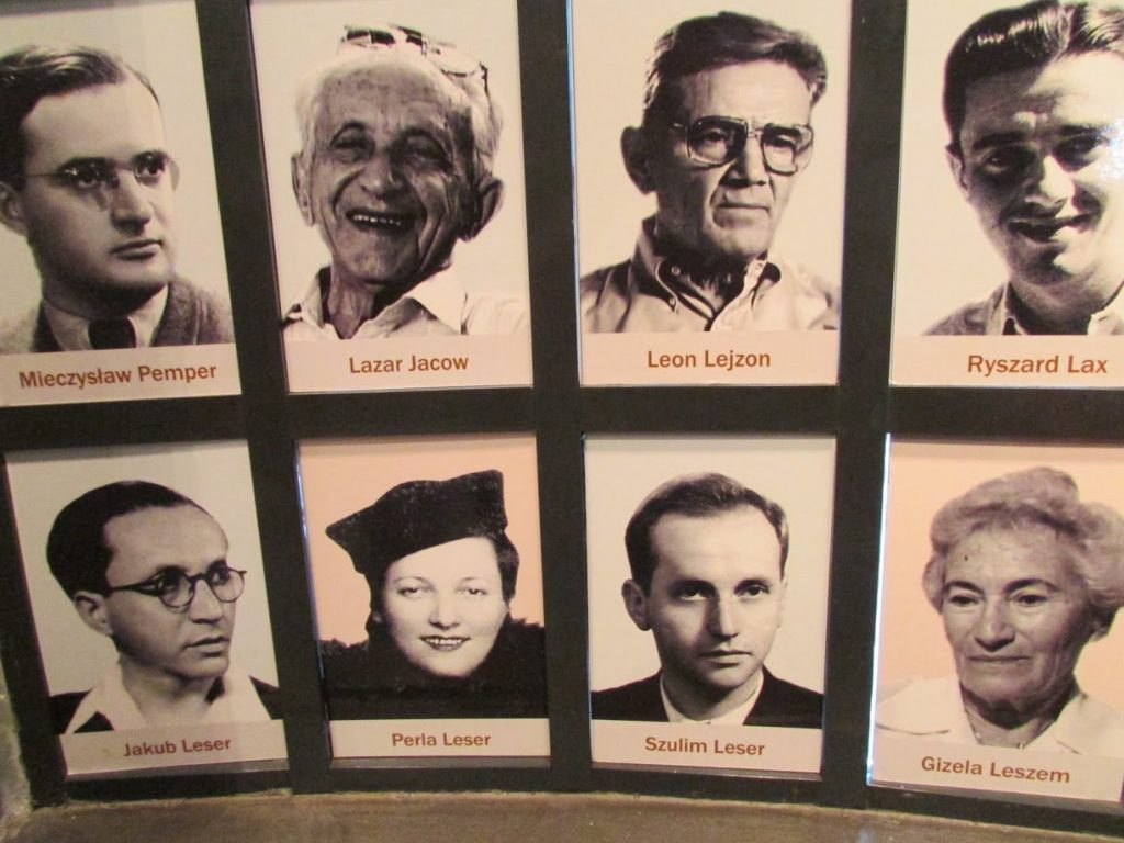 Fotos dos sobreviventes judeus da fábrica de Schindler