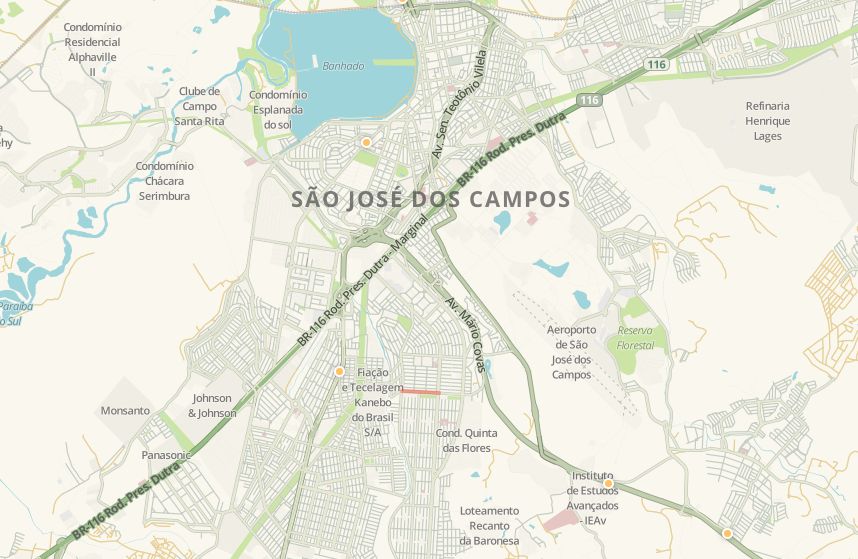 Mapa do aplicativo com a Rodovia Presidente Dutra na altura de São José dos Campos, em São Paulo (imagem reprodução)