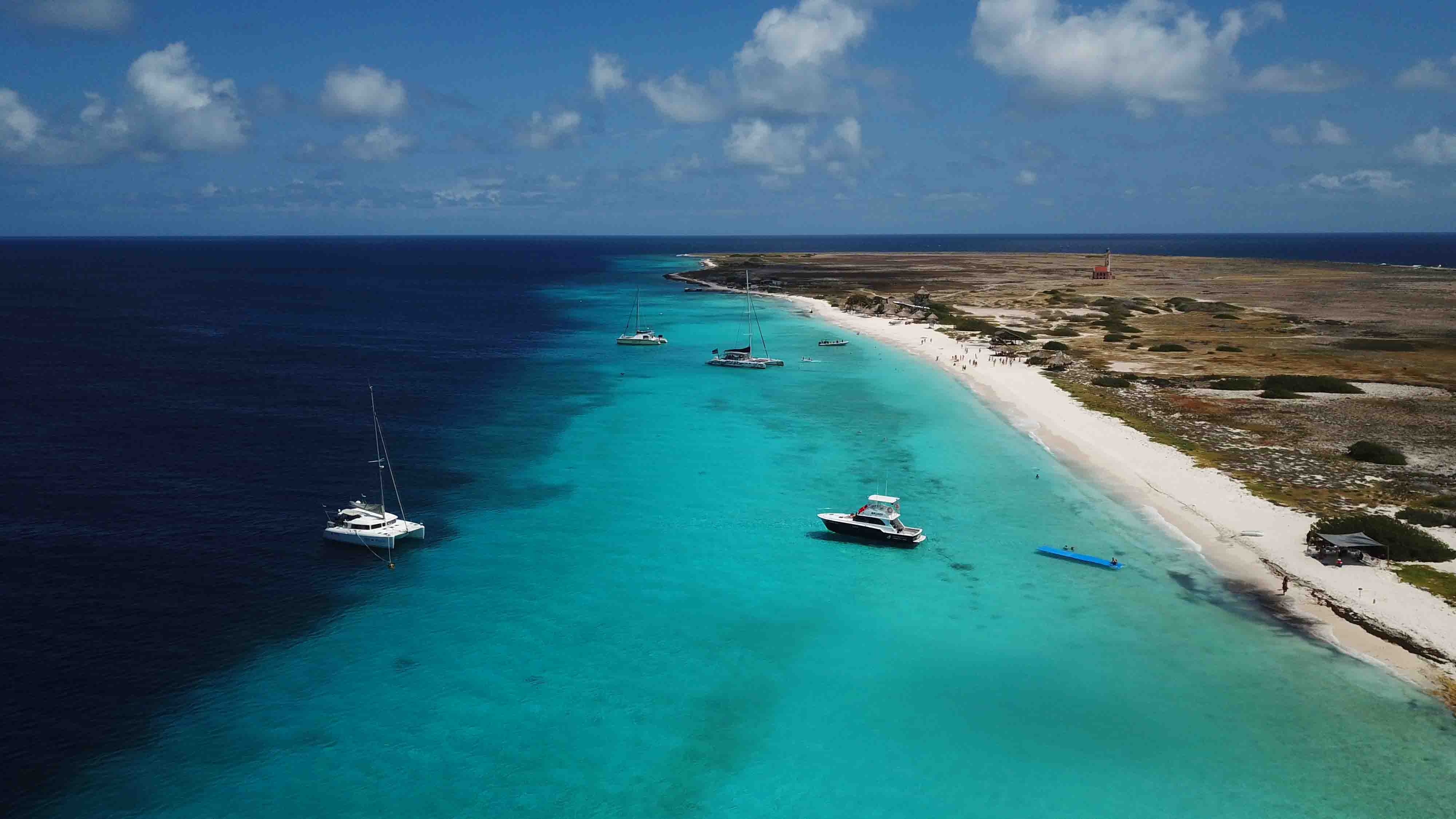 Onde fica Curaçao? O que fazer na ilha holandesa do Caribe? Preços