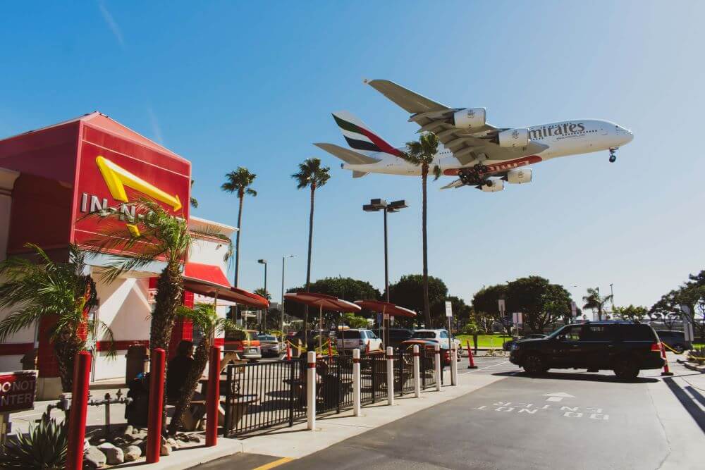 Retirar carro alugado no aeroporto de Los Angeles | Turismo ETC