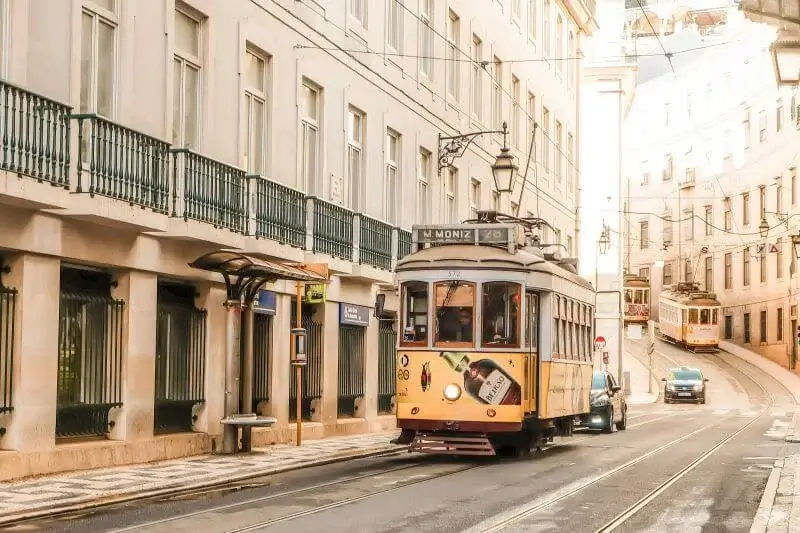 Fazer a reserva de um veículo no norte de Portugal | TurismoETC